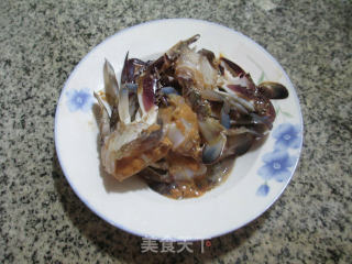 螃蟹煮蒲瓜的做法步骤：2