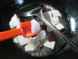 辣味鸭血豆腐羹的做法步骤：7