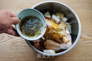 茶香鸡的做法步骤：5