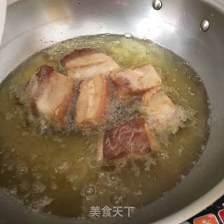 松皮芋头扣肉的做法步骤：6