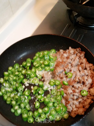 香辣肉末的做法步骤：4