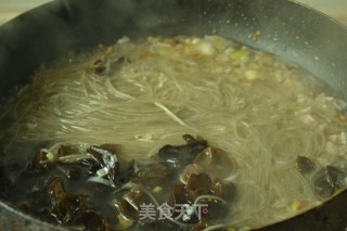 蛋饼烩粉条的做法步骤：11