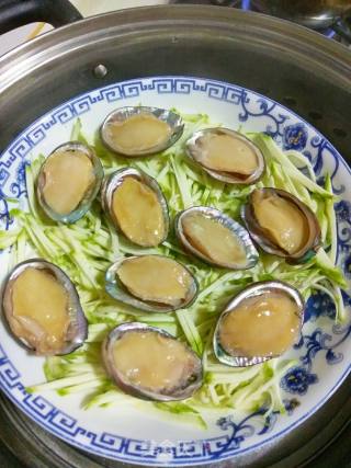 花仁葱香鲍鱼的做法步骤：10