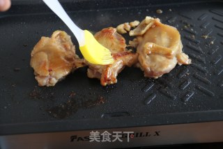 不仅仅是烤肉，还是一场早餐盛宴--蜜汁烤鸡腿的做法步骤：7