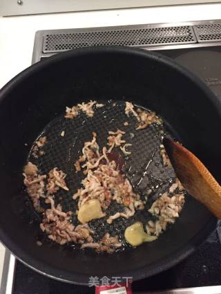 土豆肉丝焖饭的做法步骤：3