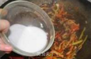 鱼香肉丝的做法步骤：13