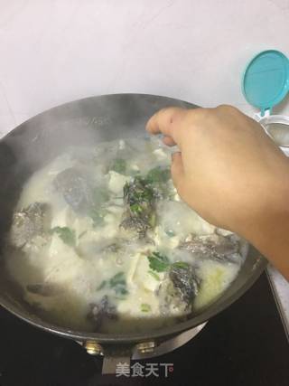 明太鱼炖豆腐的做法步骤：7