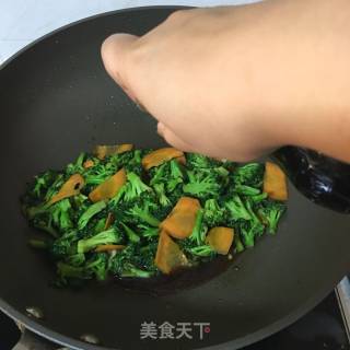 蒜蓉新兰花的做法步骤：5