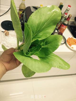 青菜鸡蛋饼|今天终于把那颗青菜吃啰的做法步骤：1