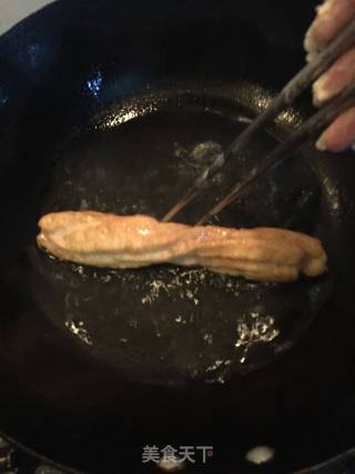 自制香酥油条的做法步骤：8