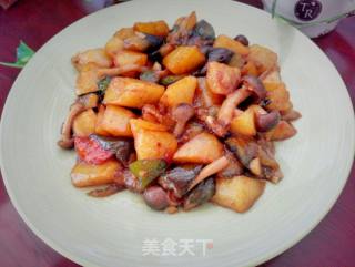 素烧地三鲜的做法步骤：1
