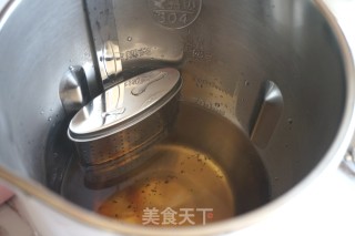 锡兰奶茶的做法步骤：3