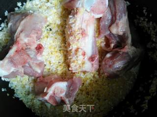 筒骨小米粥的做法步骤：4