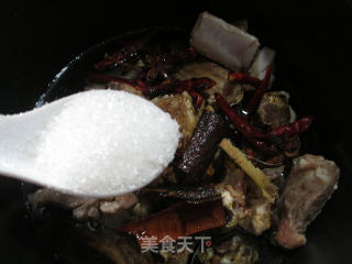 三杯排骨的做法步骤：6