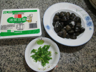 黄蚬豆腐汤的做法步骤：1