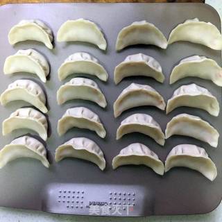 胡萝卜猪肉蒸饺的做法步骤：5