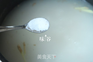瑶柱虾米瘦肉粥的做法步骤：7