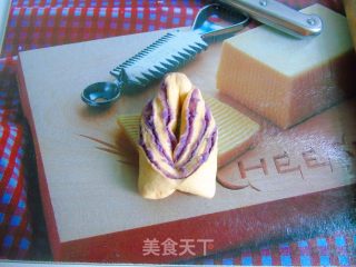 南瓜紫薯面包的做法步骤：16