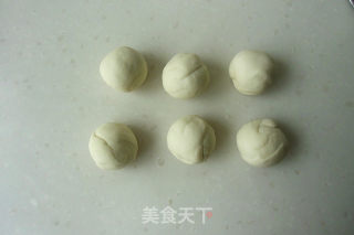 懒蛋蛋豆沙包的做法步骤：5