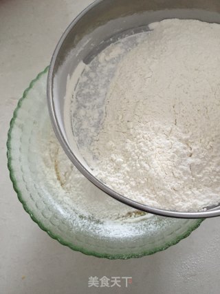 沙棘汁戚风蛋糕的做法步骤：5