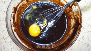 巧克力落叶蛋糕的做法步骤：5