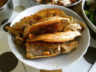 鱼头炖豆腐的做法步骤：2