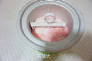 盛夏的果实~冰淇淋土司的做法步骤：2