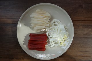 童年的味道金糕白菜拌梨丝的做法步骤：1