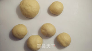 提篮春光赏春意——花篮面包的做法步骤：6