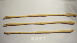 提篮春光赏春意——花篮面包的做法步骤：13