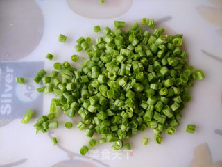 雪菜肉末炒四季豆的做法步骤：1