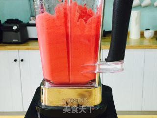甜菜凤梨汁的做法步骤：2