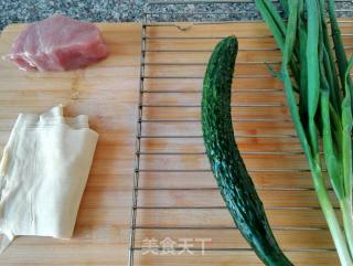sola私房菜–莲花肉丝的做法步骤：1