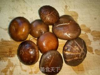 香菇青菜的做法步骤：2