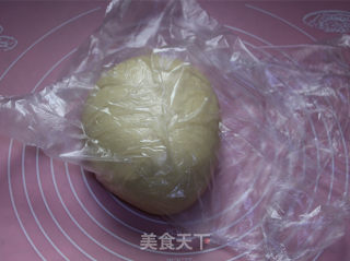 淡奶油小餐包的做法步骤：2
