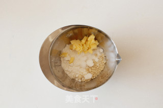【上烘焙】金宝顶蓝莓玛芬的做法步骤：1