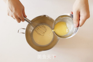 【上烘焙】金宝顶蓝莓玛芬的做法步骤：3