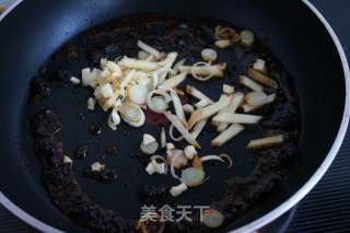 鱼香肉丝的做法步骤：11