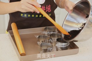 宝宝爱吃的免烤蛋糕——火龙果慕斯的做法步骤：4