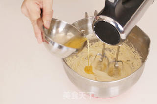 【上烘焙】柠檬磅蛋糕的做法步骤：2