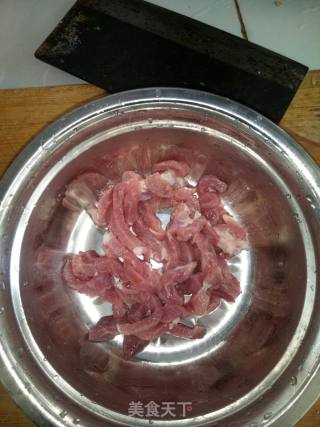 小酥肉的做法步骤：1