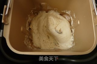 面包机版：巧克力面包的做法步骤：2
