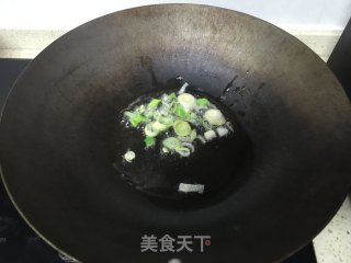 酱香皮皮虾的做法步骤：4