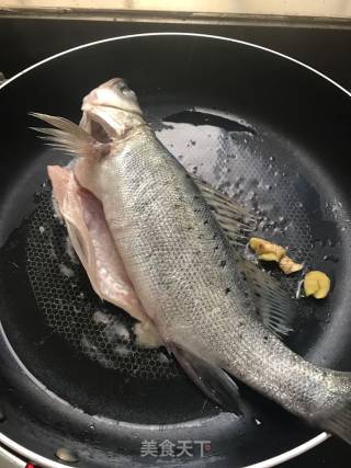 私房美味酸笋鱼的做法步骤：5