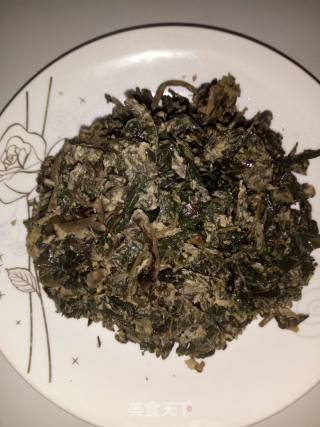 香椿炒鸡蛋的做法步骤：6