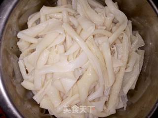 炒凉皮的做法步骤：2