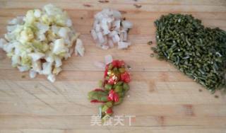 泡菜炒肉末的做法步骤：2