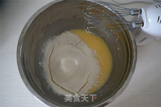 10分钟戚风蛋糕卷的做法步骤：4