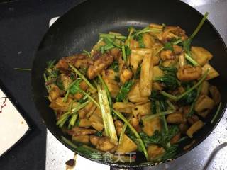 莲菜煎鸡腿的做法步骤：14