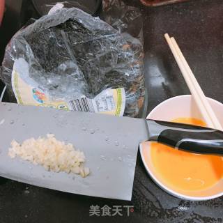 紫菜蛋花汤的做法步骤：1
